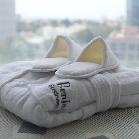 Benjamin Business Hotel Herzliya Экстерьер фото