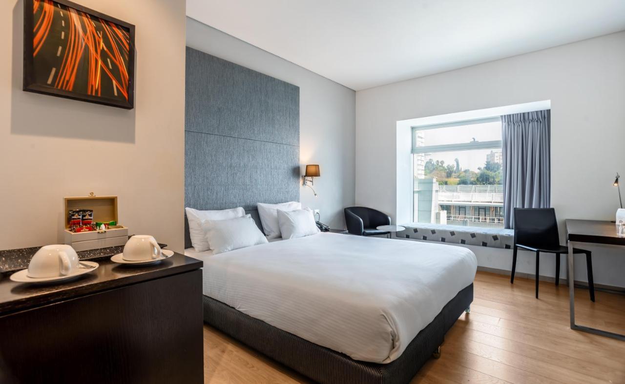 Benjamin Business Hotel Herzliya Экстерьер фото